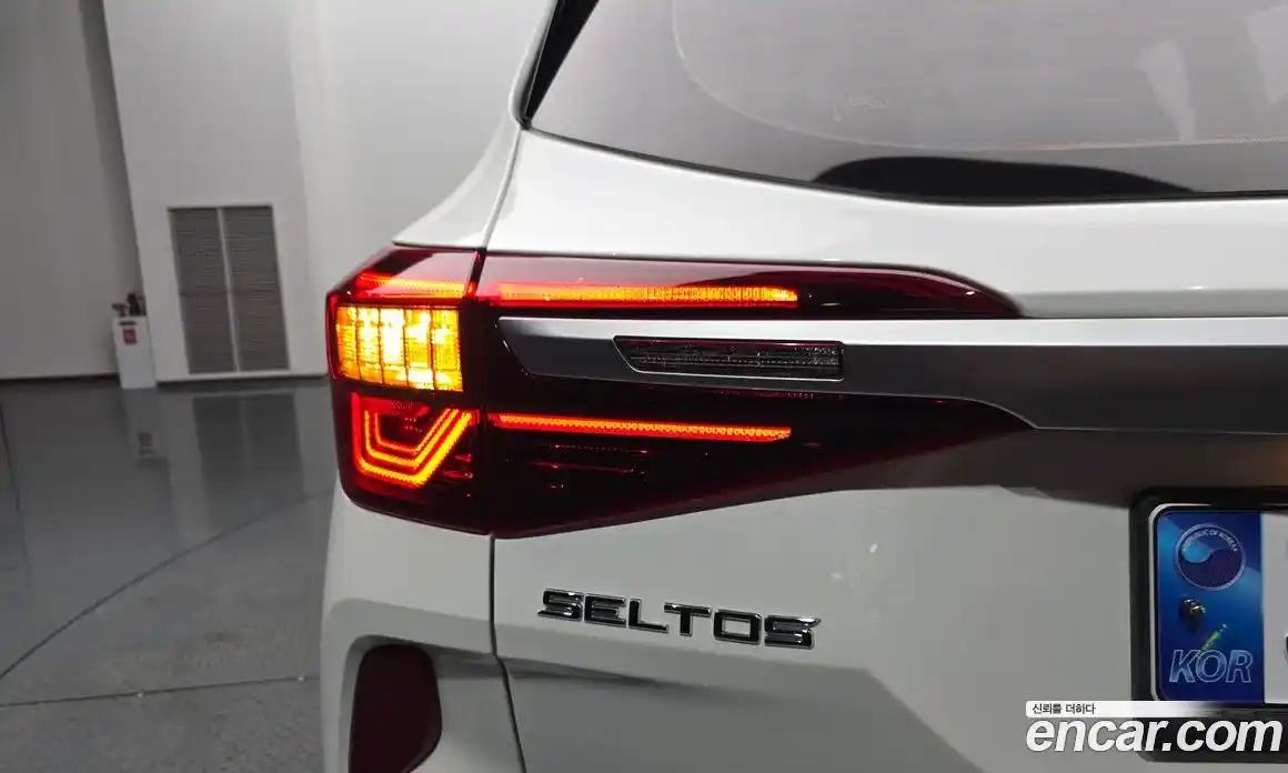 Kia Seltos 2021 1.6 автомат (гидро), фото 8