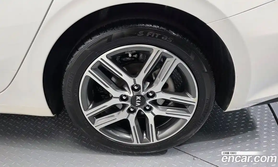 Kia K3 2018 1.6 автомат (гидро), фото 7