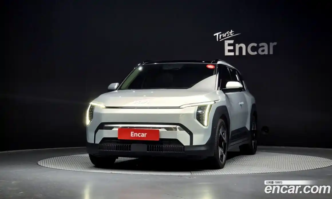 Kia EV3 2024 0.2 автомат (гидро), фото 3