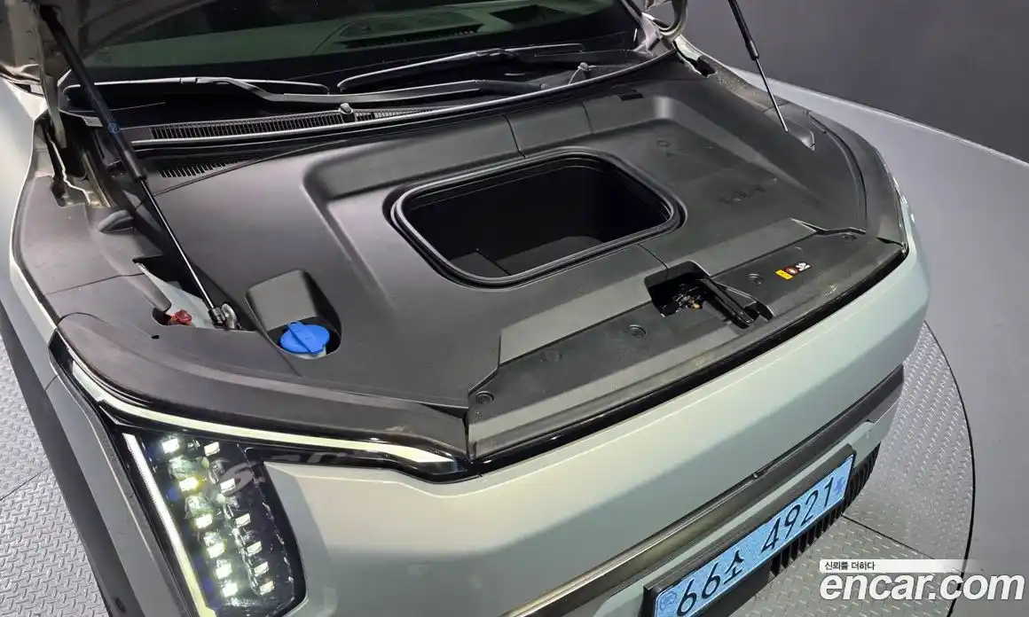 Kia EV3 2024 0.2 автомат (гидро), фото 6