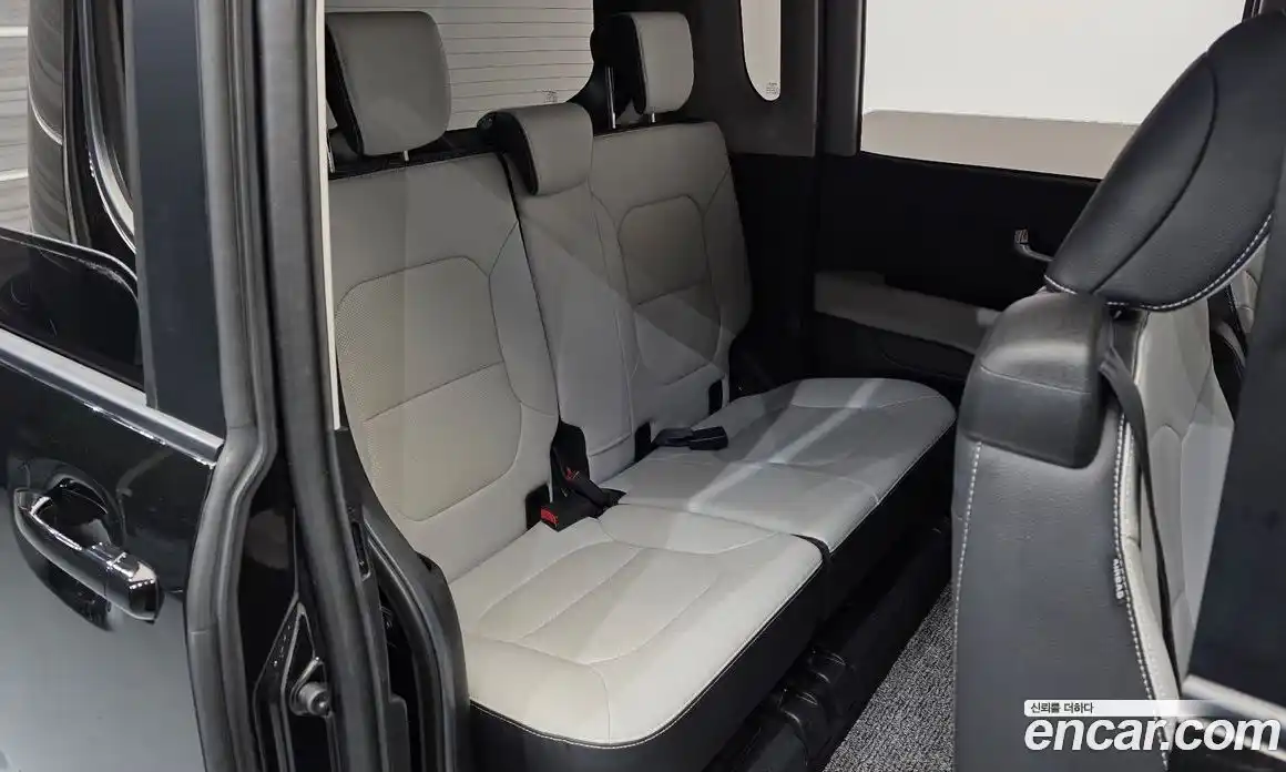 Kia Ray 2024 1.0 автомат (гидро), фото 18