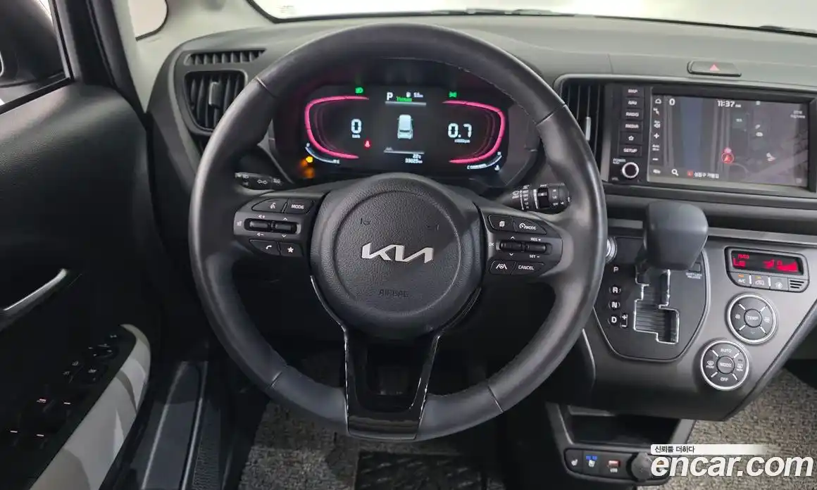 Kia Ray 2024 1.0 автомат (гидро), фото 19