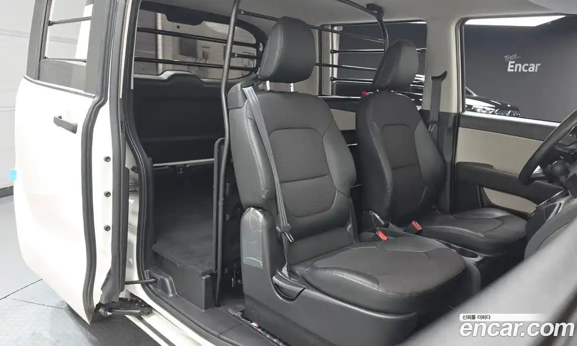 Kia Ray 2022 1.0 автомат (гидро), фото 18