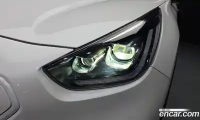 Kia Niro 2021 0.2 автомат (гидро), миниатюра 8