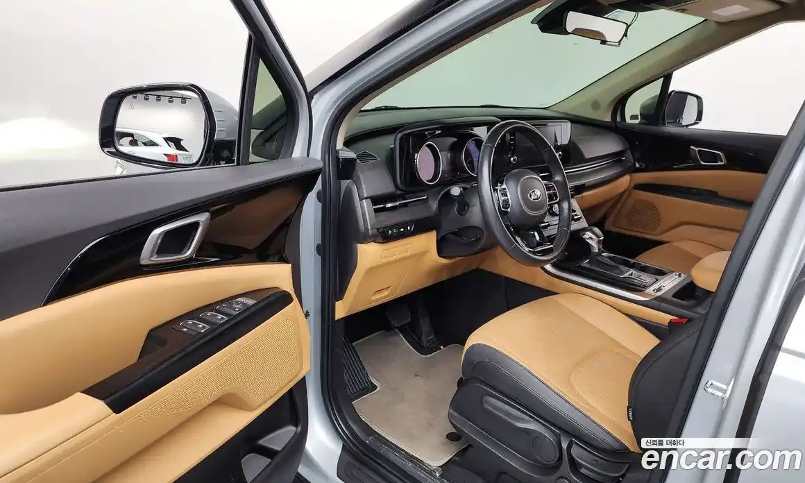 Kia Carnival 2021 3.5 автомат (гидро), фото 13