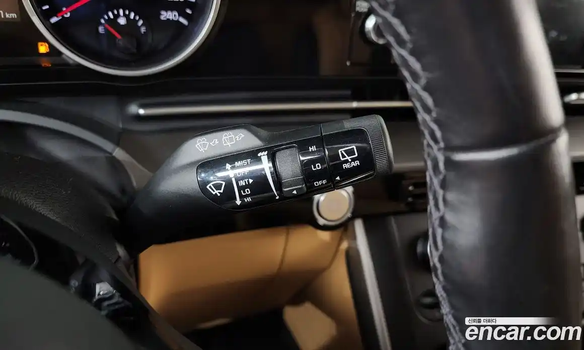 Kia Carnival 2021 3.5 автомат (гидро), фото 25