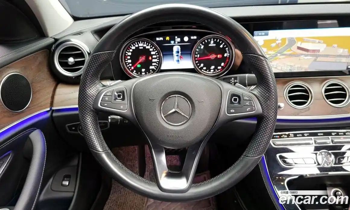 Mercedes-Benz E-Class 2016 1.9 автомат (гидро), фото 12