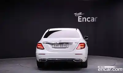 Mercedes-Benz E-Class 2016 1.9 автомат (гидро), миниатюра 4