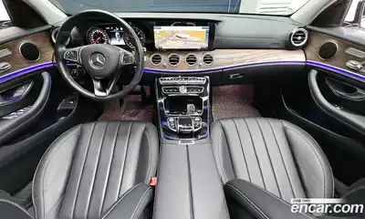 Mercedes-Benz E-Class 2016 1.9 автомат (гидро), миниатюра 7