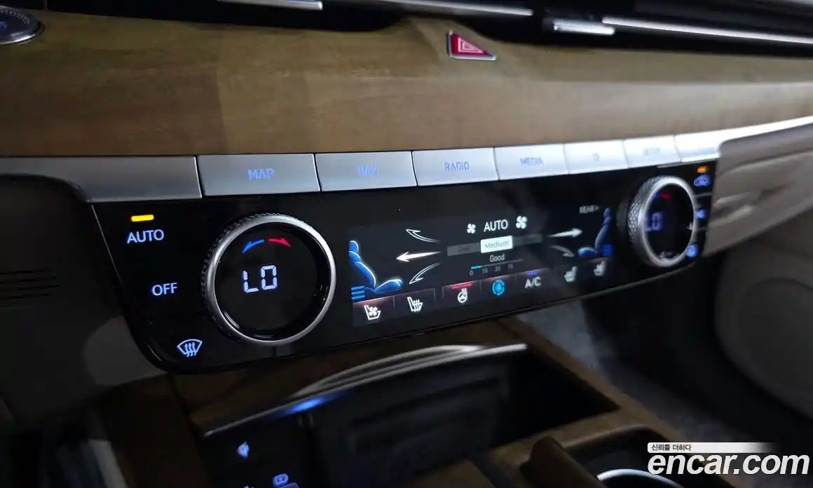 Genesis G80 2023 2.5 автомат (гидро), фото 22