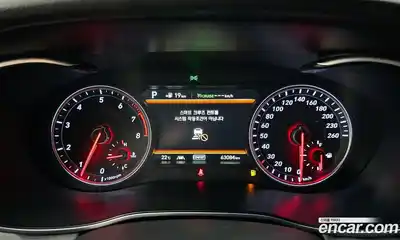 Genesis G70 2018 2.0 автомат (гидро), миниатюра 11