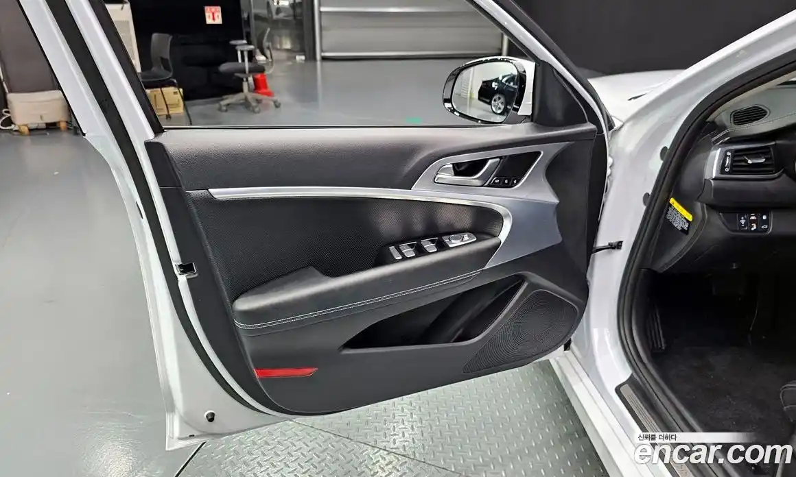 Genesis G70 2018 2.0 автомат (гидро), фото 14