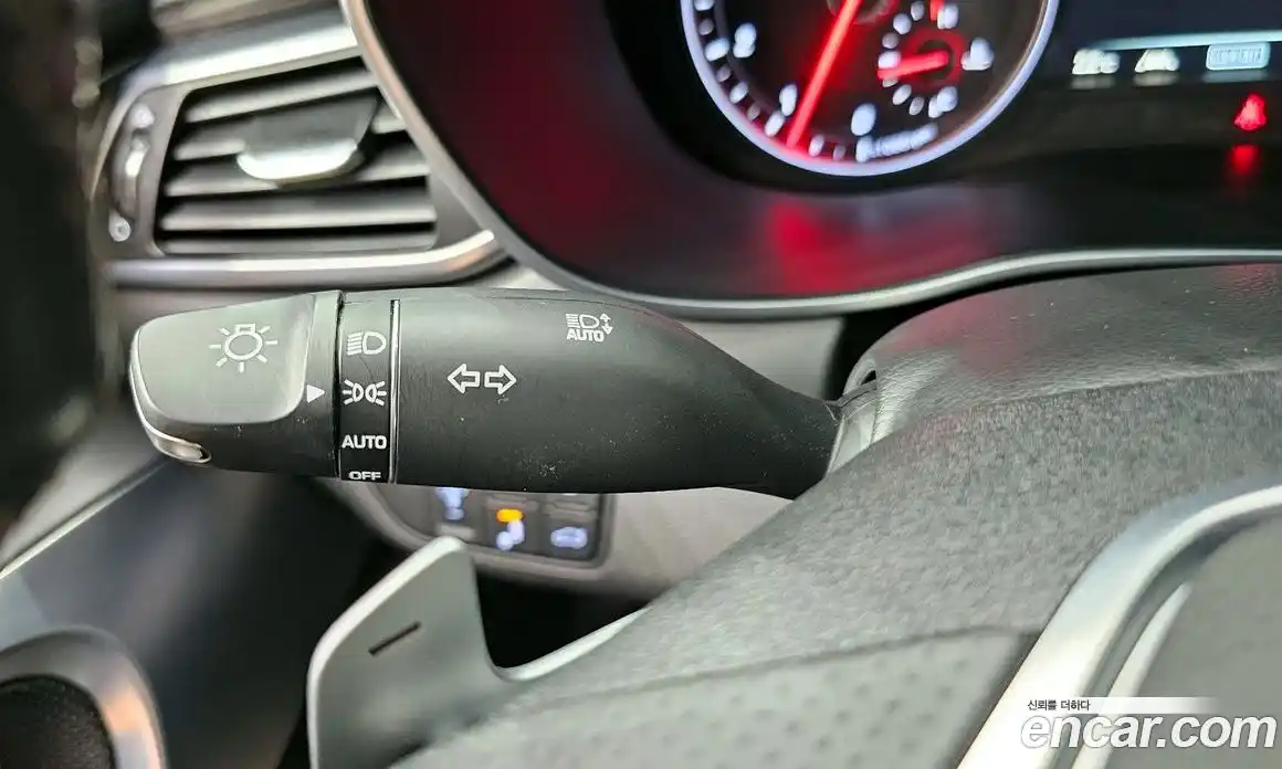Genesis G70 2018 2.0 автомат (гидро), фото 27