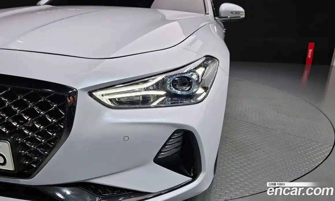Genesis G70 2018 2.0 автомат (гидро), фото 8