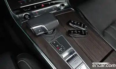 Audi A6 2025 2.0 автомат (гидро), миниатюра 12