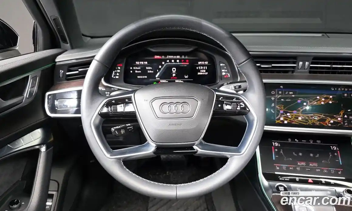 Audi A6 2025 2.0 автомат (гидро), фото 18