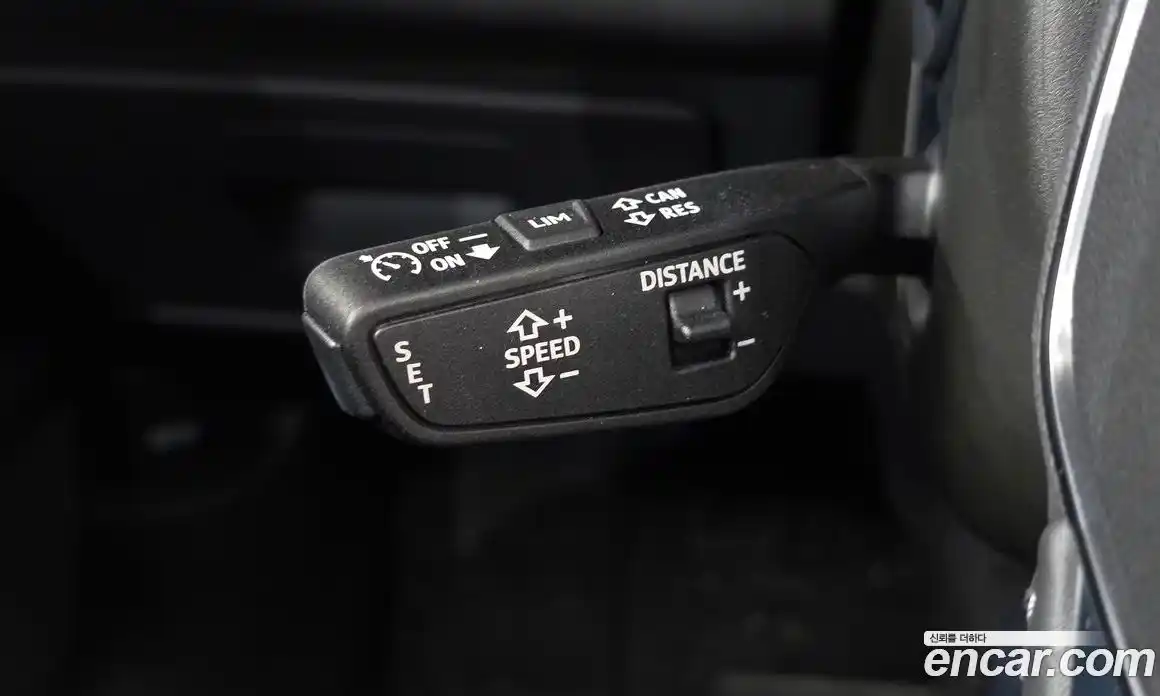 Audi A6 2025 2.0 автомат (гидро), фото 24