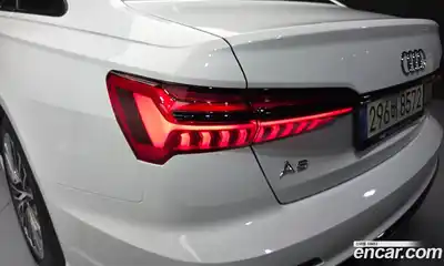 Audi A6 2025 2.0 автомат (гидро), миниатюра 9