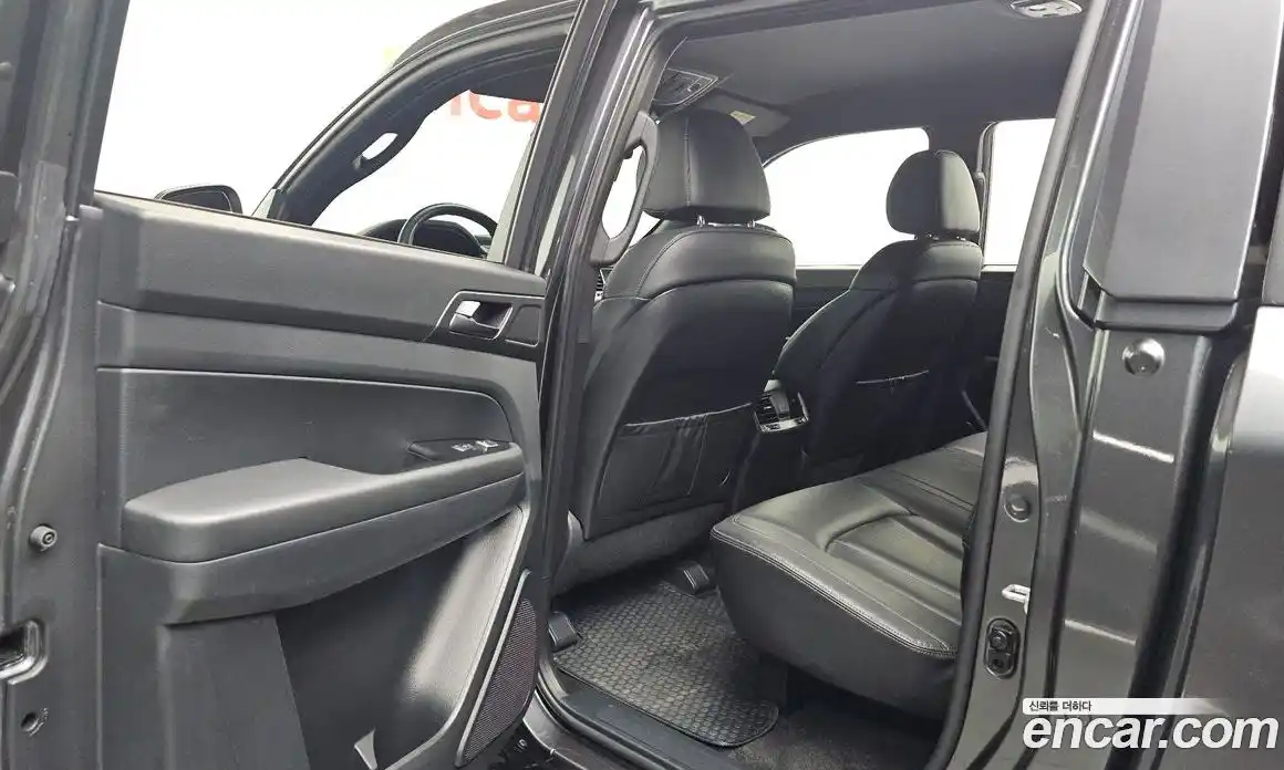 SsangYong Rexton 2022 2.2 автомат (гидро), фото 11