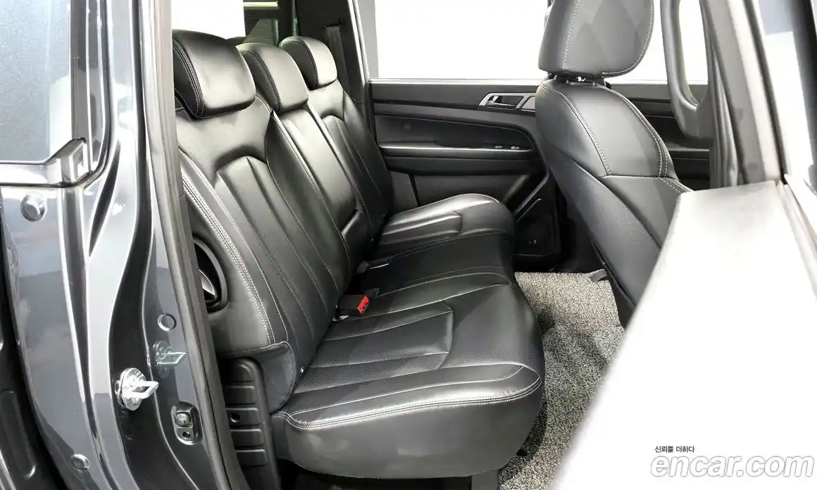 SsangYong Rexton 2022 2.2 автомат (гидро), фото 12