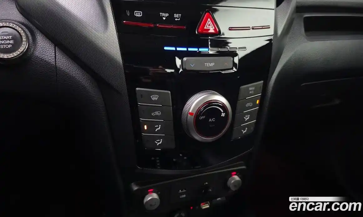 SsangYong TIBOLI 2017 1.6 автомат (гидро), фото 25