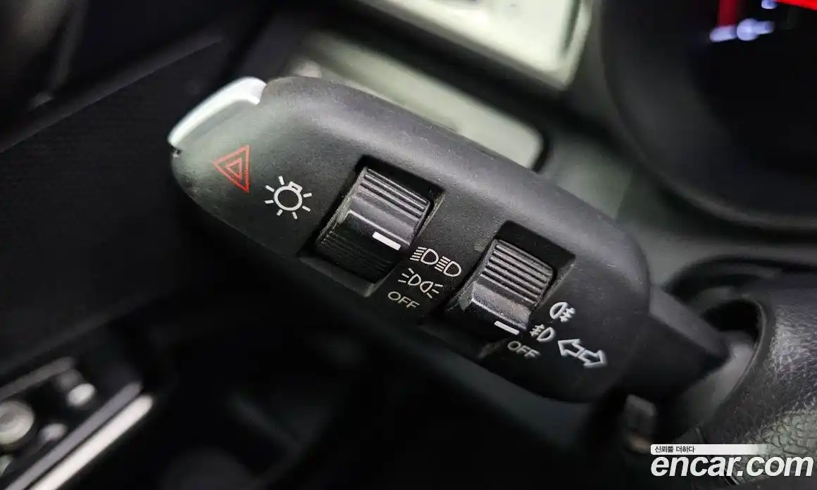 SsangYong TIBOLI 2015 1.6 автомат (гидро), фото 24