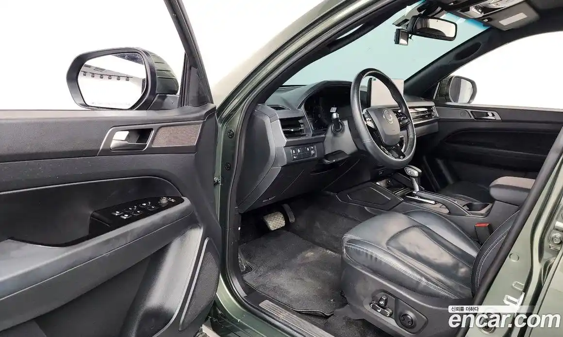 SsangYong Rexton 2024 2.2 автомат (гидро), фото 13