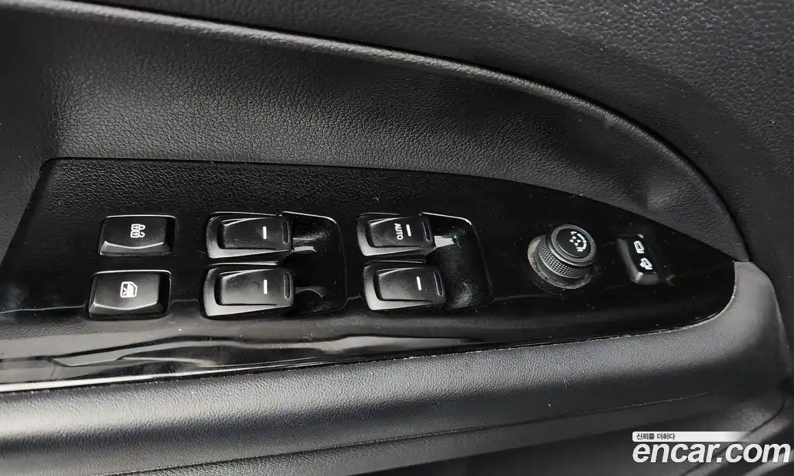 SsangYong Rexton 2024 2.2 автомат (гидро), фото 27