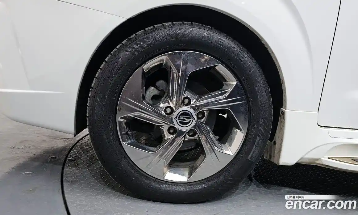 SsangYong Korando 2018 2.2 автомат (гидро), фото 5