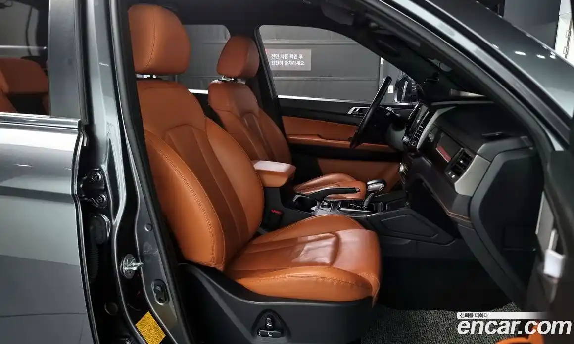 SsangYong Rexton 2021 2.2 автомат (гидро), фото 16