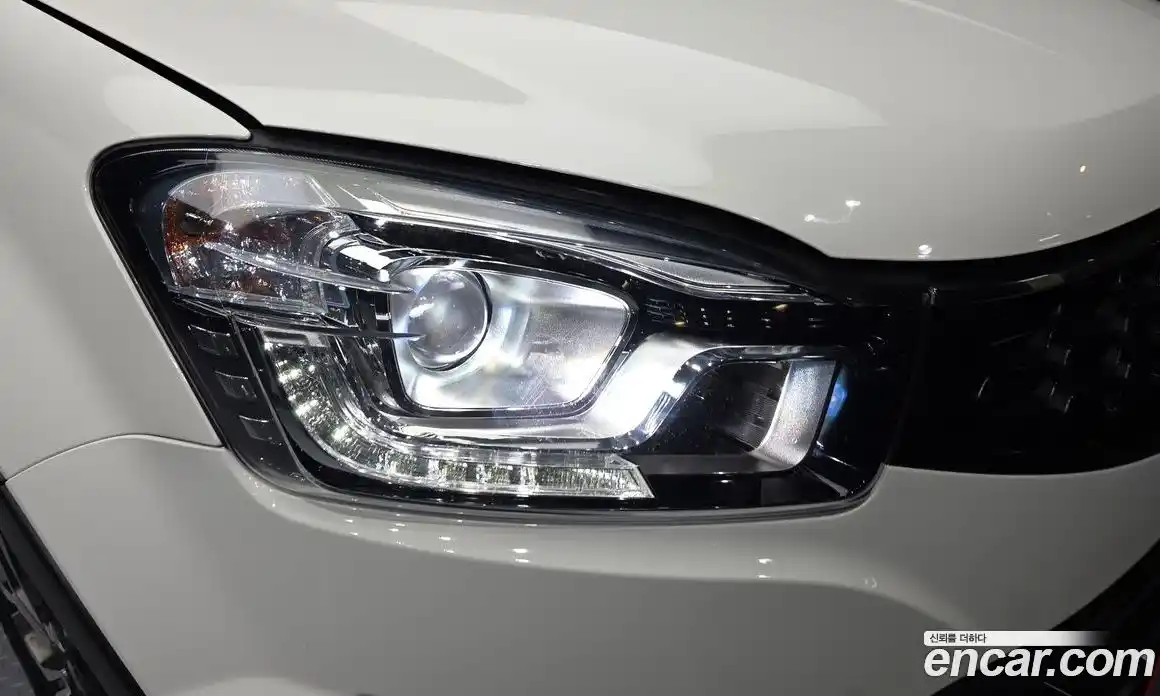SsangYong Korando 2016 2.2 автомат (гидро), фото 8