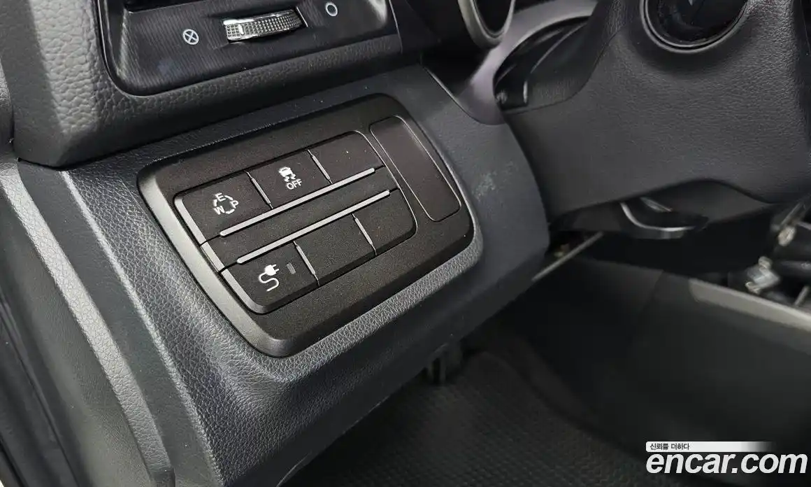 SsangYong TIBOLI 2016 1.6 автомат (гидро), фото 16