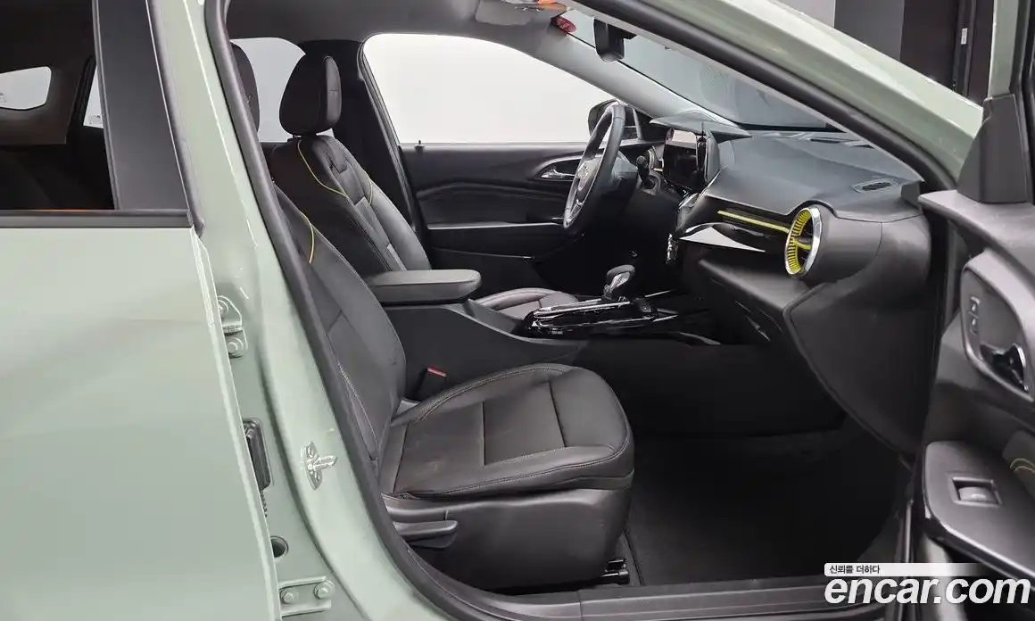 Chevrolet Trax 2023 1.2 автомат (гидро), фото 16