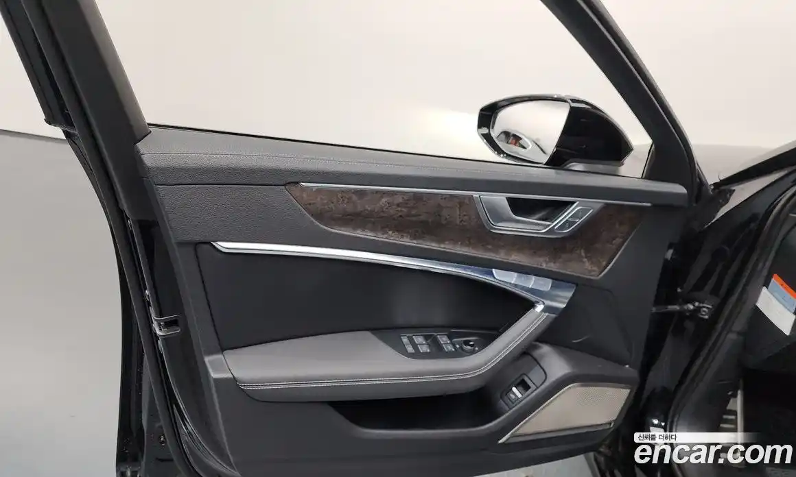 Audi A6 2020 3.0 автомат (гидро), фото 14