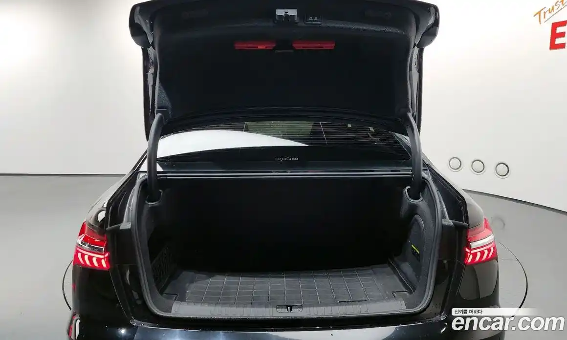 Audi A6 2020 3.0 автомат (гидро), фото 23