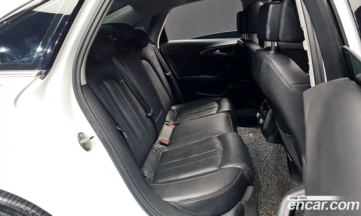 Audi A6 2016 2.0 автомат (гидро), фото 11