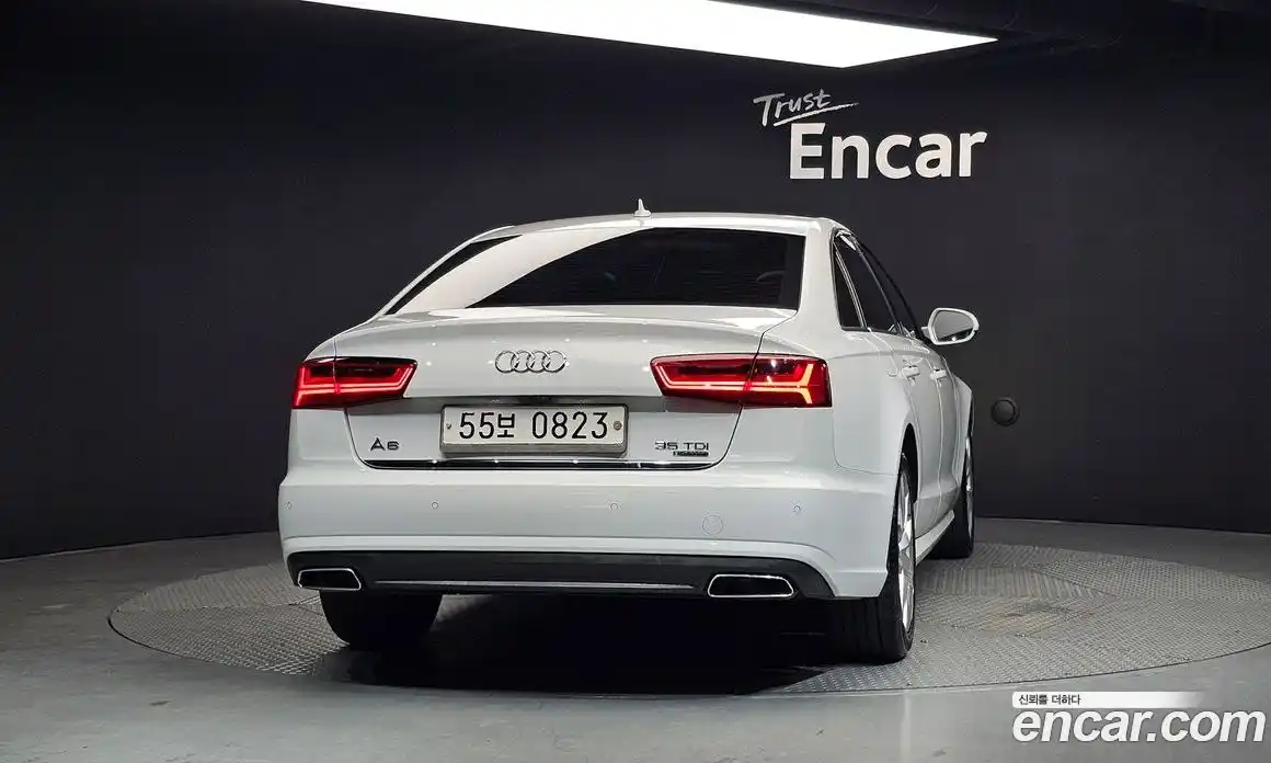 Audi A6 2016 2.0 автомат (гидро), фото 4
