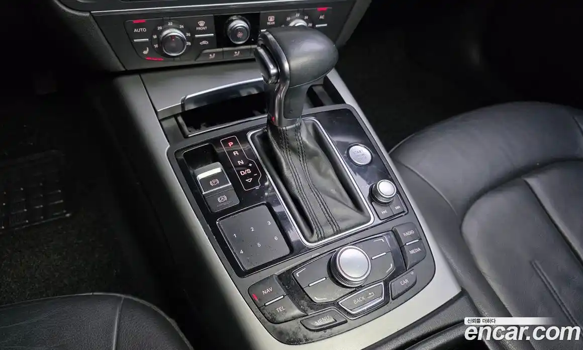 Audi A6 2013 2.0 автомат (гидро), фото 9