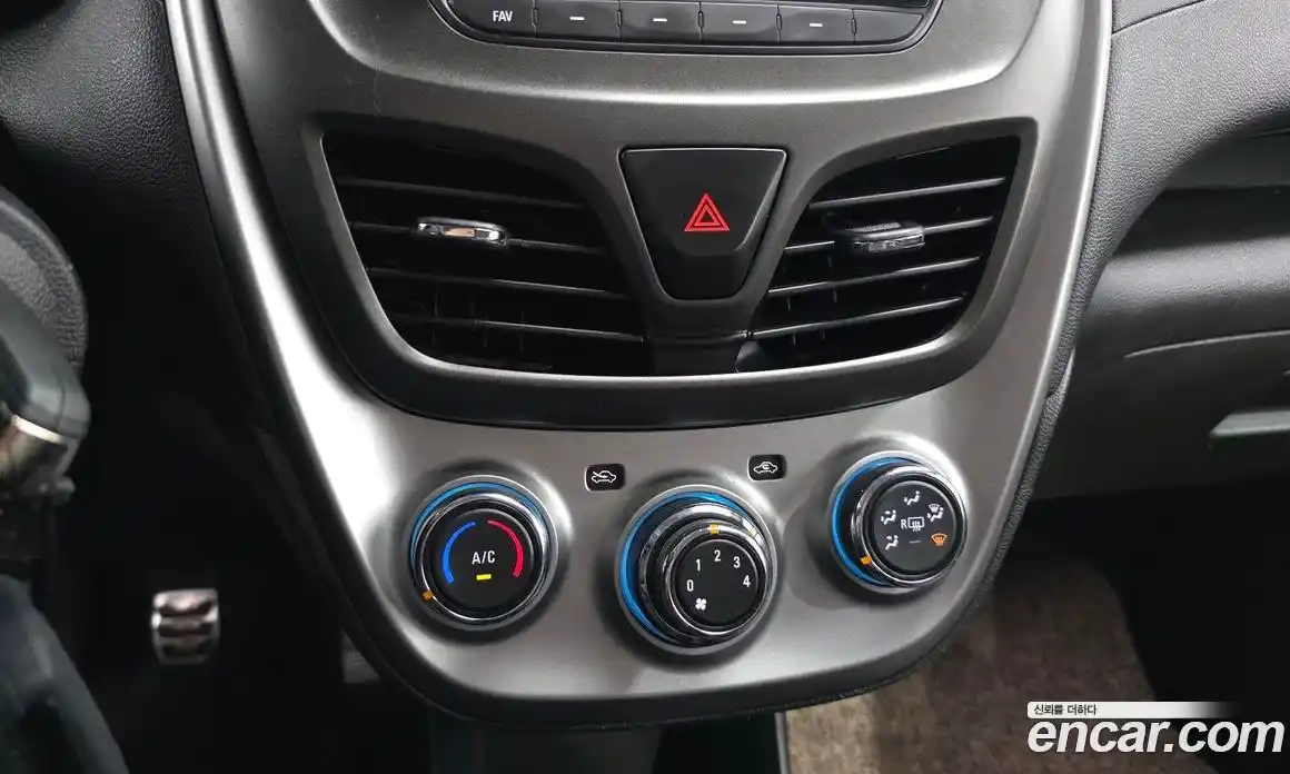 Chevrolet Spark 2017 1.0 механика, фото 15