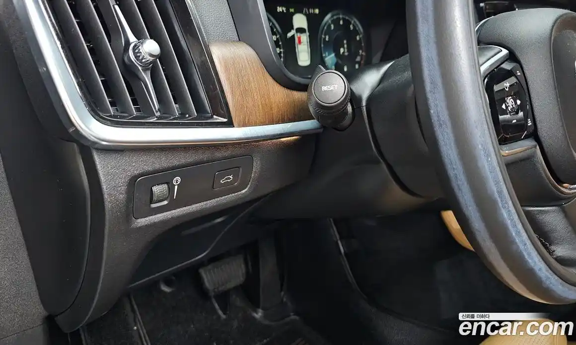 Volvo S90 2021 2.0 автомат (гидро), фото 34