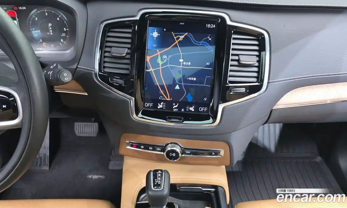 Volvo XC90 2018 2.0 автомат (гидро), фото 14