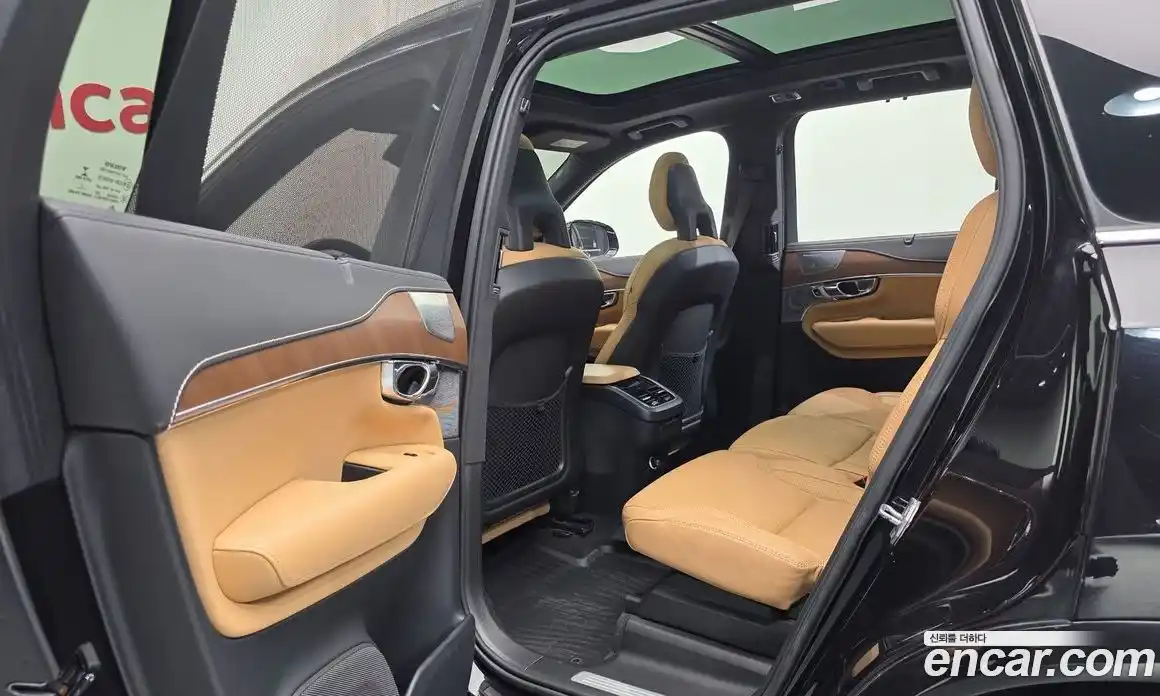 Volvo XC90 2018 2.0 автомат (гидро), фото 17