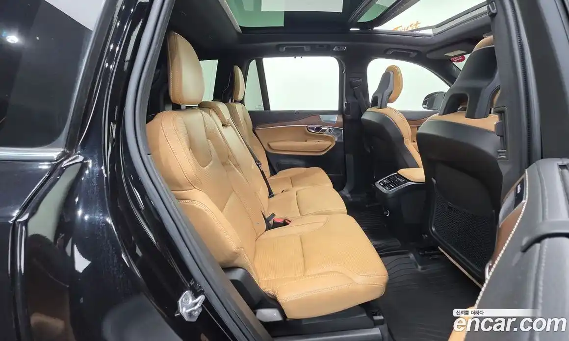 Volvo XC90 2018 2.0 автомат (гидро), фото 19