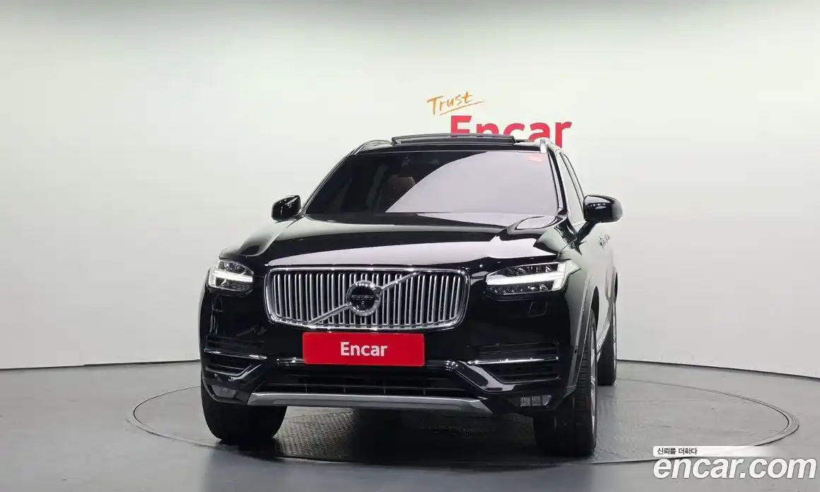 Volvo XC90 2018 2.0 автомат (гидро), фото 3