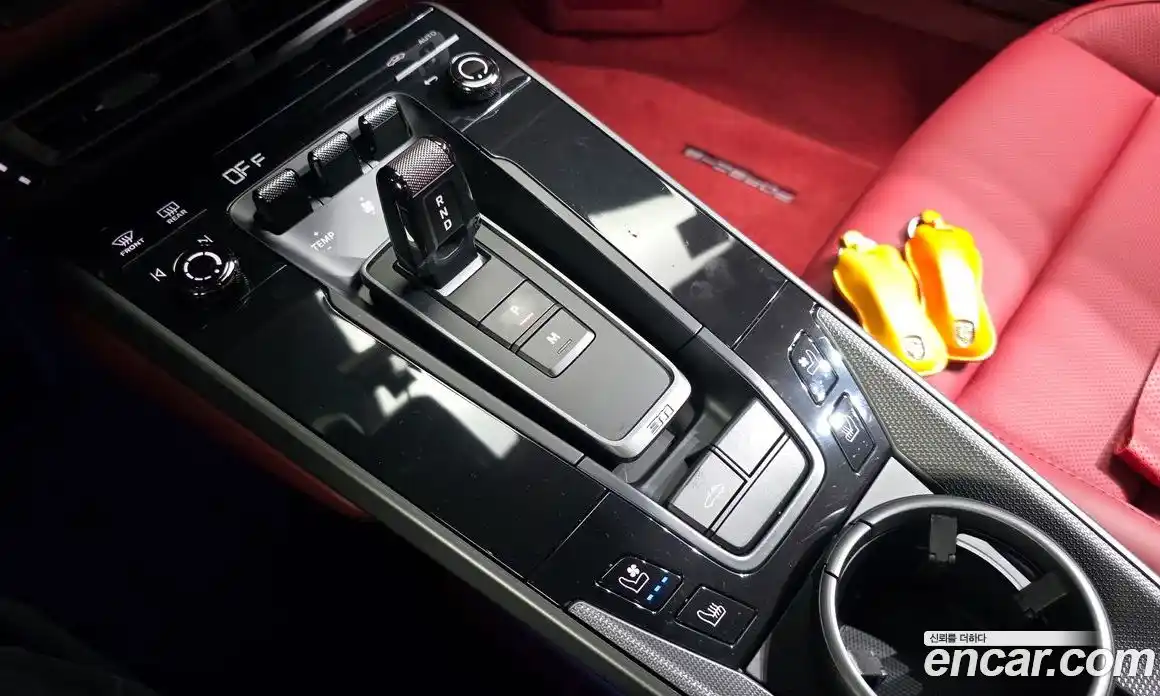 Porsche 911 2023 3.0 автомат (гидро), фото 9
