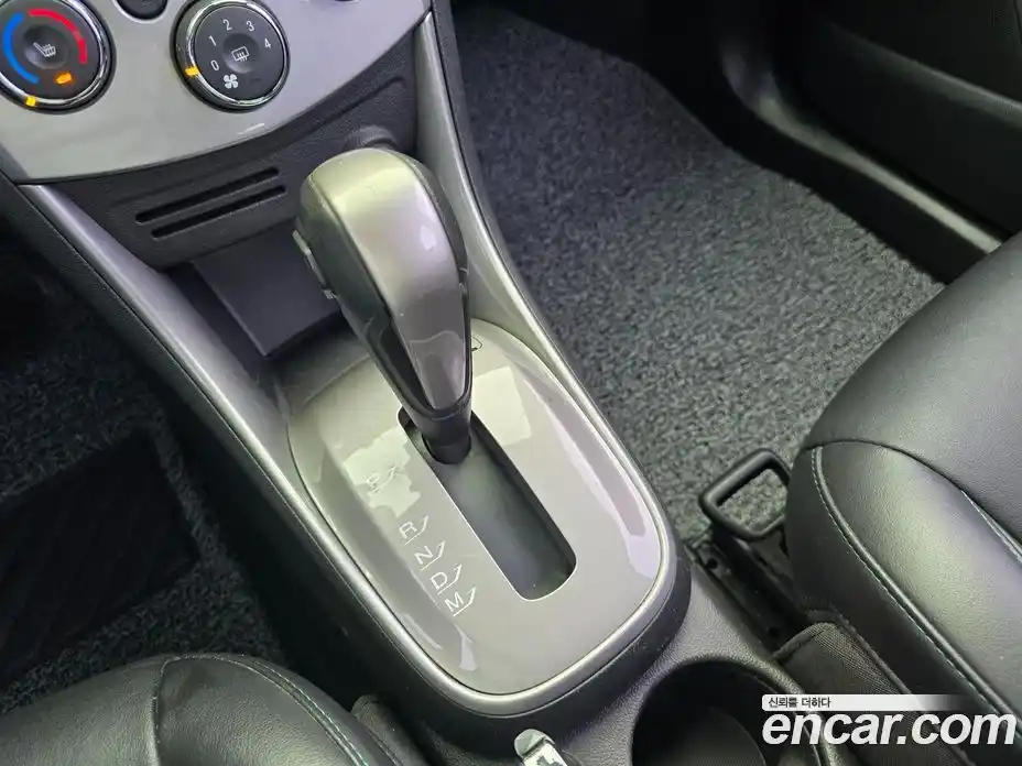 Chevrolet Trax 2016 1.4 автомат (гидро), фото 13