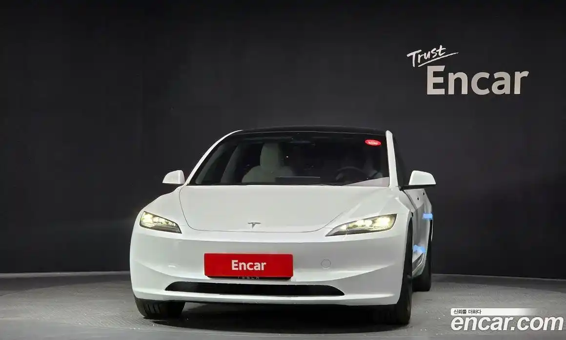 Tesla Model 3 2024 0.2 гидро, фото 3