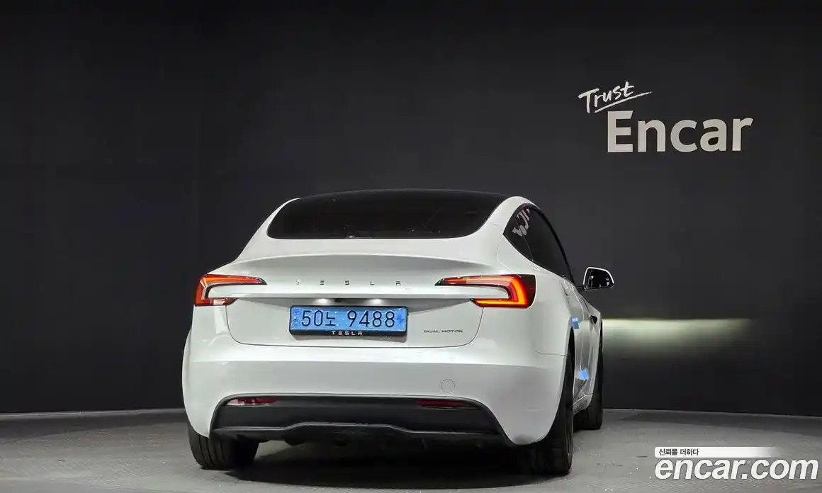 Tesla Model 3 2024 0.2 гидро, фото 4