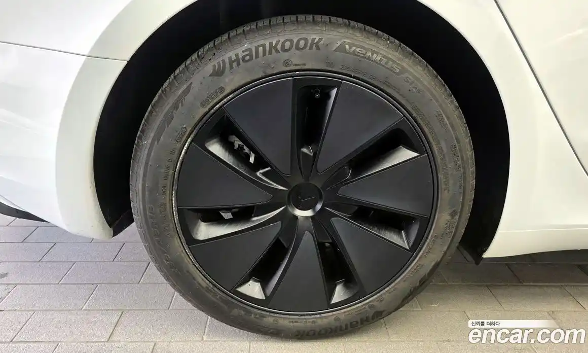 Tesla Model 3 2024 0.2 гидро, фото 5