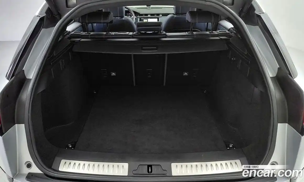 Land Rover Range Rover Velar 2019 3.0 автомат (гидро), фото 19